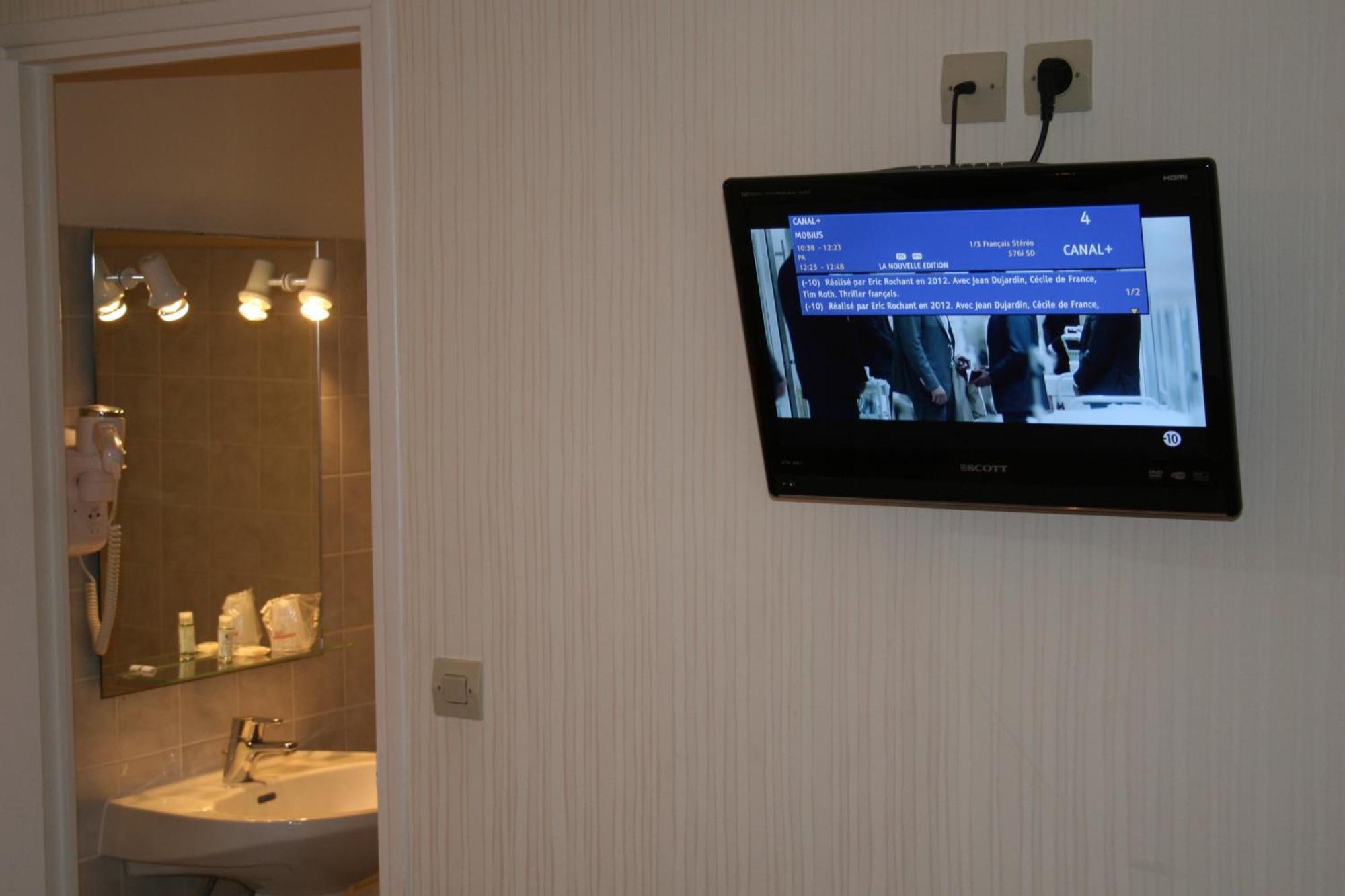 Hotel Capricorne فونْدوم الغرفة الصورة